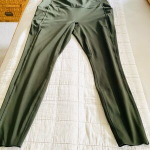 All in Motion Athletic Pants